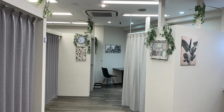 新橋店 店内写真